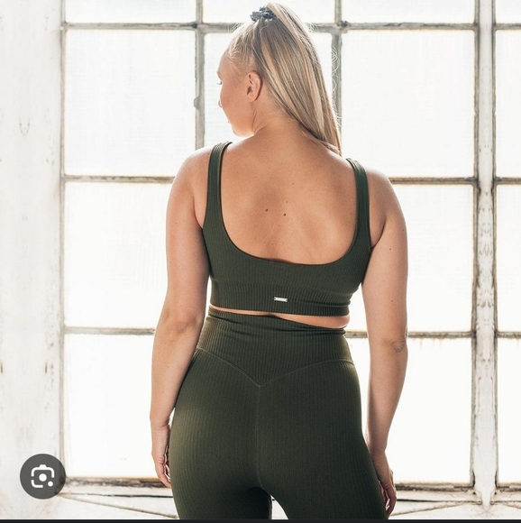 Aimn Ribbed Seamless Bra - Picture 4 of 9